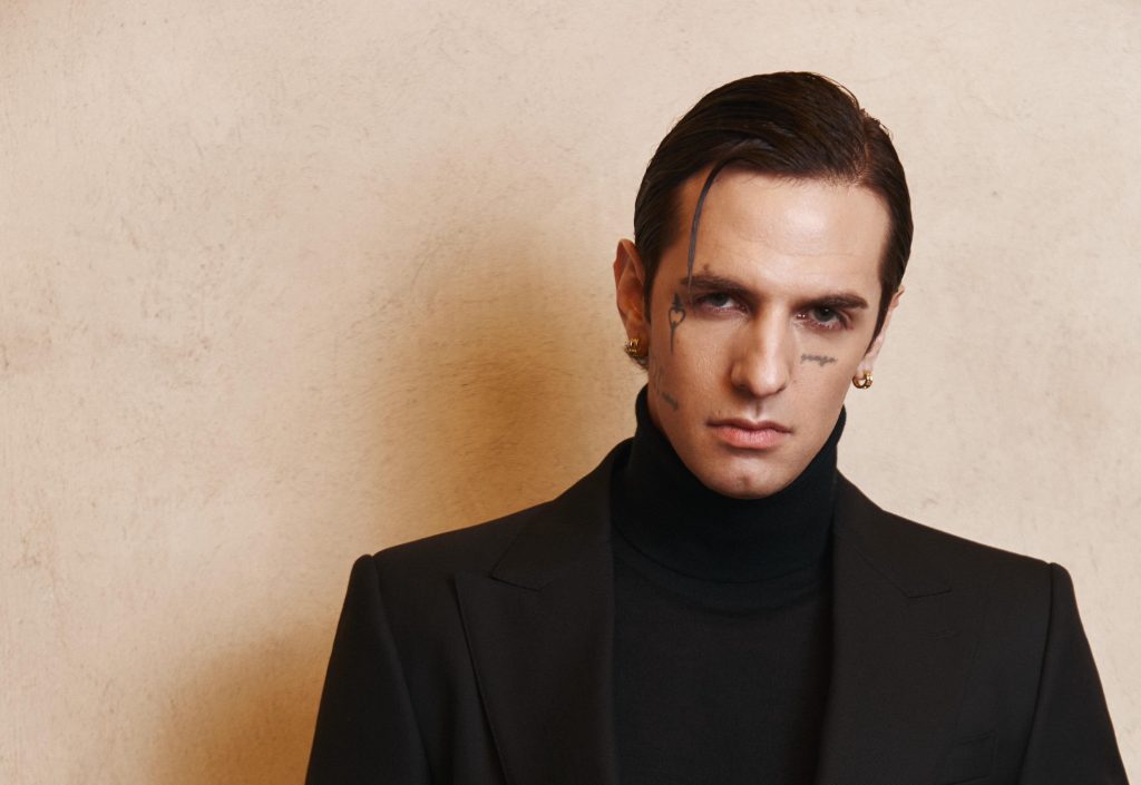 Achille Lauro: “Cerco di lasciare il gossip a chi ha solamente questo per esistere”