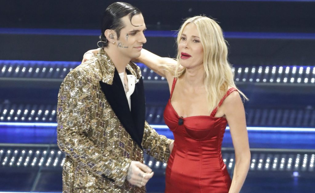 Alessia Marcuzzi, che imbarazzo!