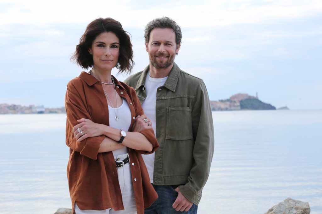 Anna Valle e Giorgio Marchesi in Le Onde del Passato