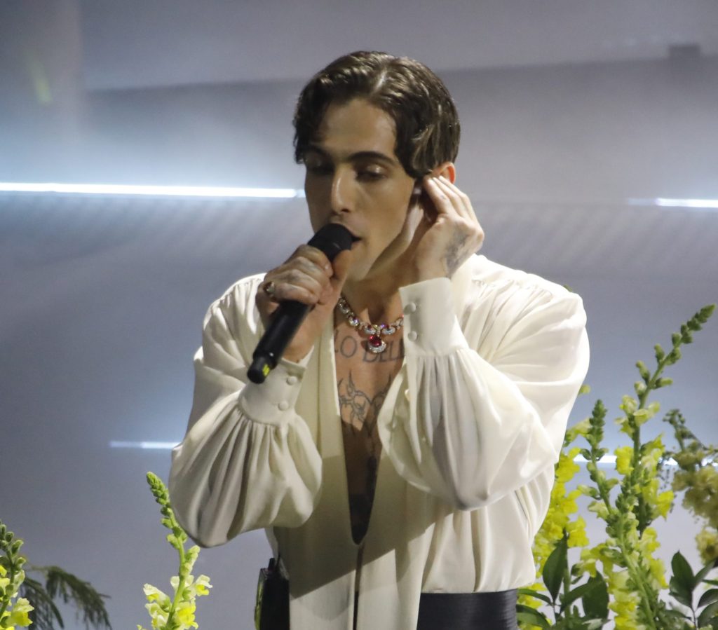 Sanremo 2025, pagelle seconda serata