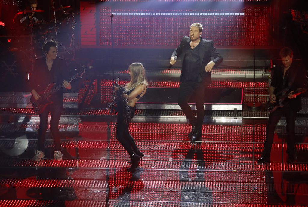 A Sanremo ci mancavano solo gli ospiti a sorpresa