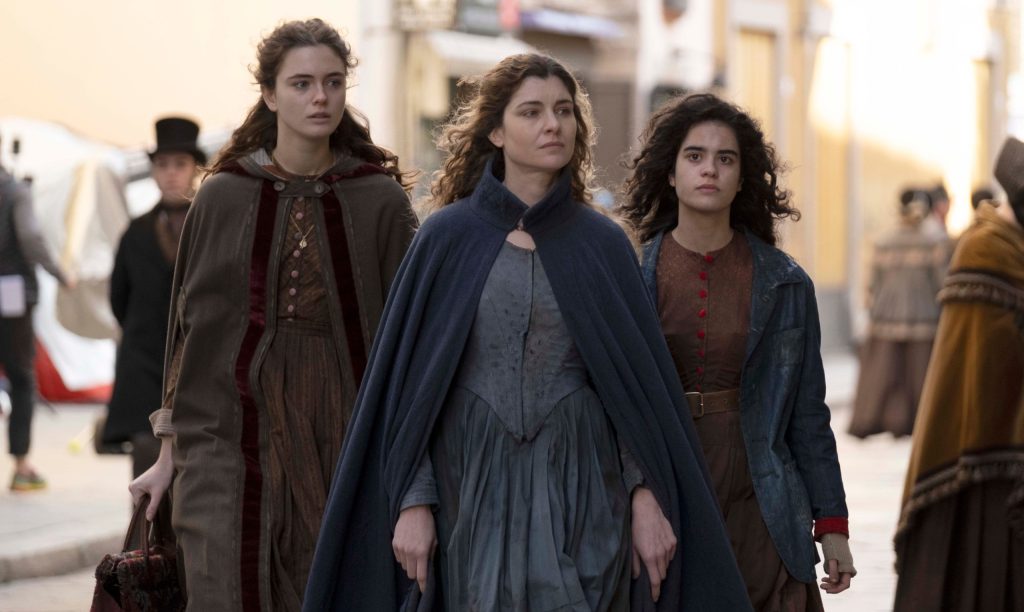 Caterina Ferioli, Vittoria Puccini e Adriana Savarese in Belcanto