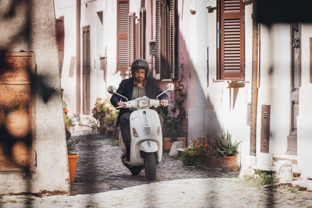 Ascolti TV | Giovedì 6 Marzo 2025. Che Dio Ci Aiuti in calo (20.6%) ma non ne approfitta il GF (15.4%)