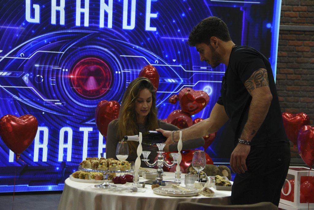 Notte caliente al Grande Fratello per Helena e Javier