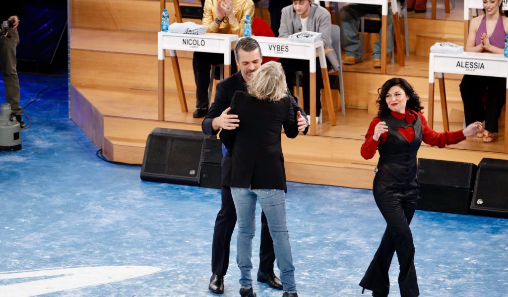 Ascolti TV Total Audience | Domenica 2 Febbraio 2025. Amici cresce più di tutti (+94K)