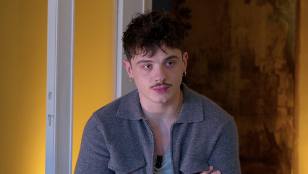 Intervista a Olly: “Io vincitore di Sanremo? Mi tocco le palle”