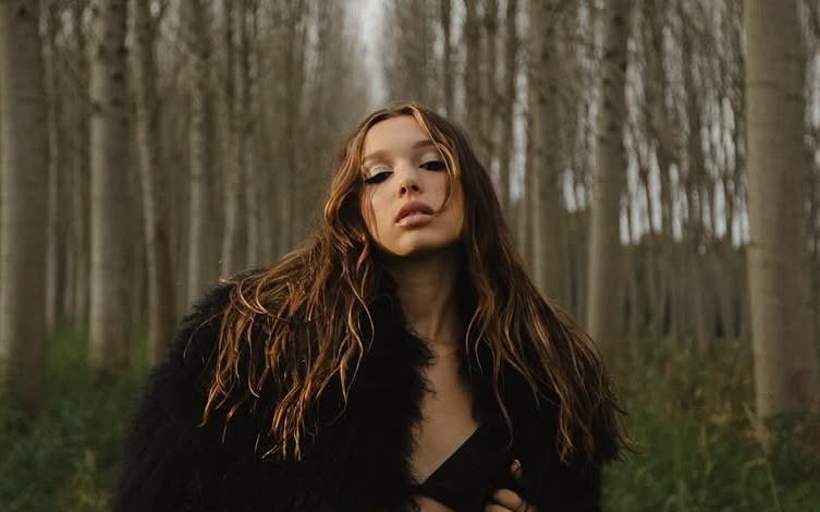 Canzoni Sanremo 2025: “Amarcord” di Sarah Toscano