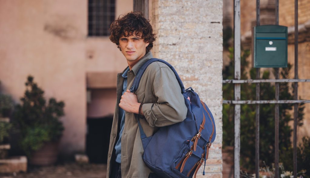 Ascolti TV | Giovedì 3 Aprile 2025. Che Dio ci Aiuti supera i 4 milioni (23.4%), il film sul Papa all’8.4%