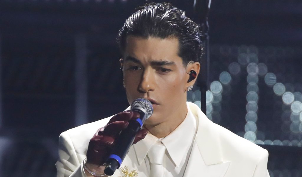 A. A. A. Tony Effe cercasi