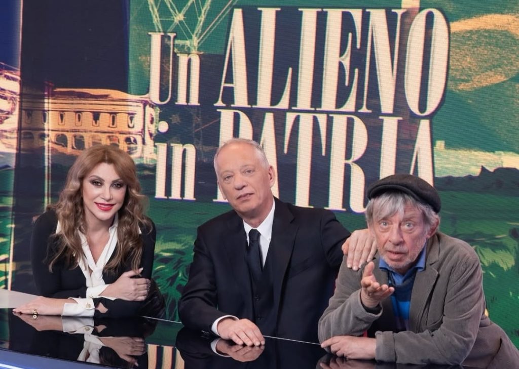 Un Alieno in Patria, l’ennesimo talk di cui non avevamo bisogno