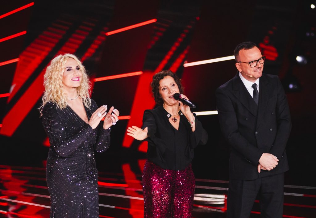 Ascolti TV | Venerdì 7 Marzo 2025. The Voice Senior domina (23.3%), Le Onde del Passato al 13.5%