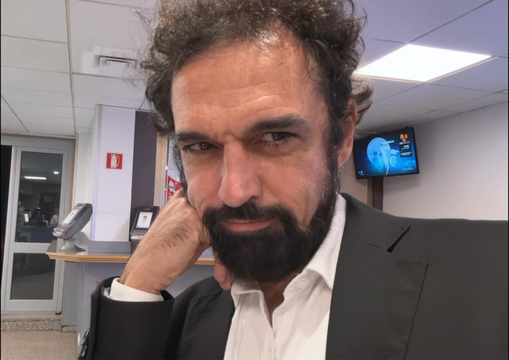 BOOM! Dino Giarrusso all’Isola dei Famosi 2025