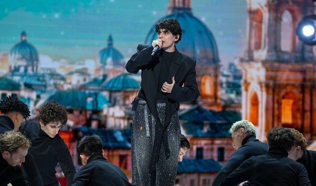 Amici 25, anticipazioni sedicesima puntata: due nuovi ingressi