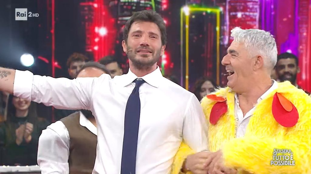 Stefano De Martino chiude in lacrime Stasera Tutto è Possibile