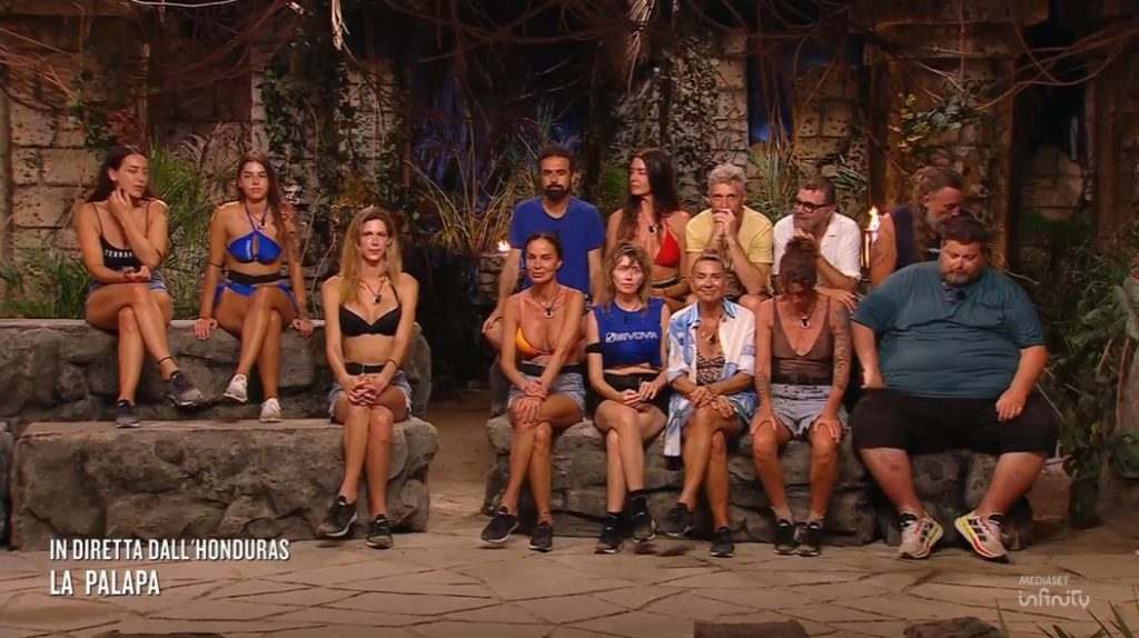 Isola dei Famosi 2025, diretta terza puntata: flop Giovani, si ritirano anche Spadino e Nunzio