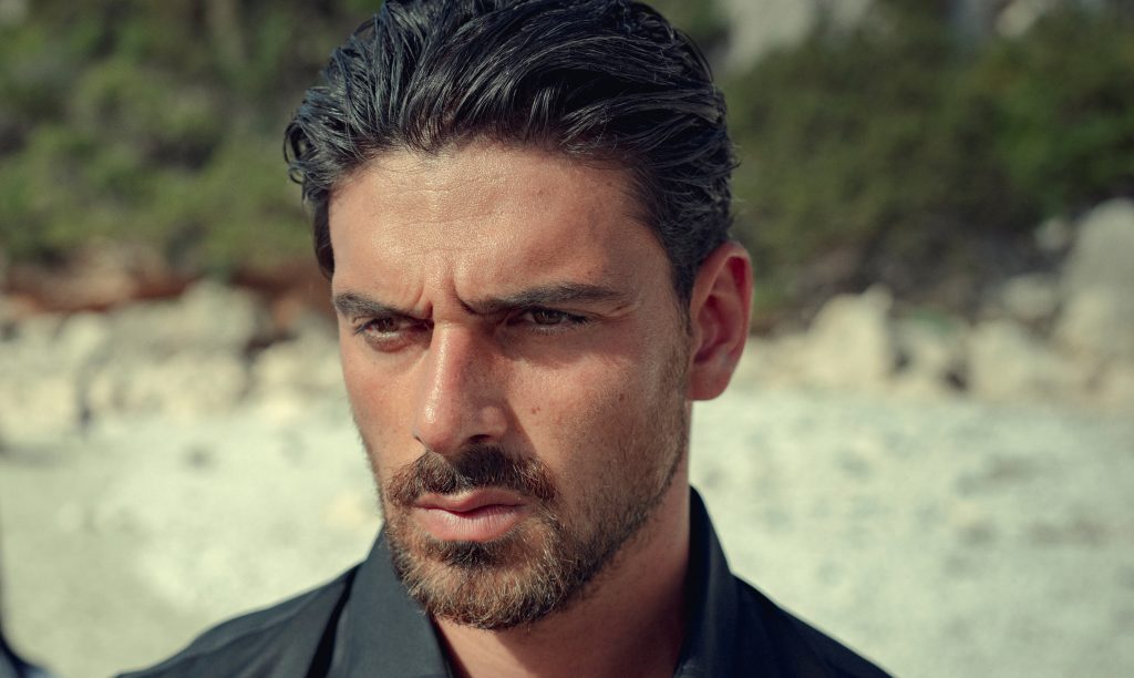 Michele Morrone contro il circoletto del cinema italiano: “AVETE ROTTO IL CAZZO”