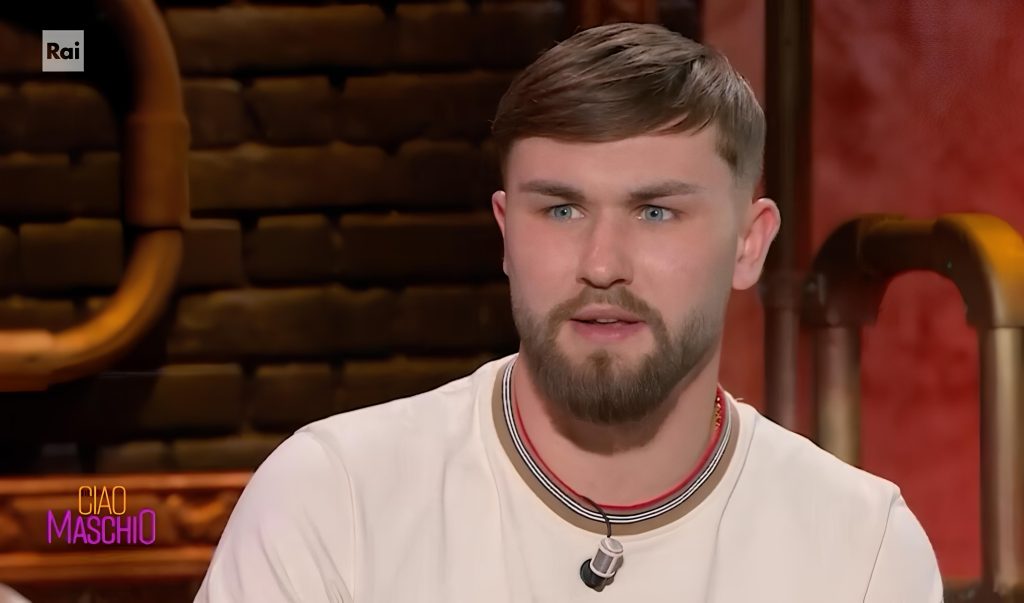 Artem: “Ho scoperto di avere una sorella su Instagram”