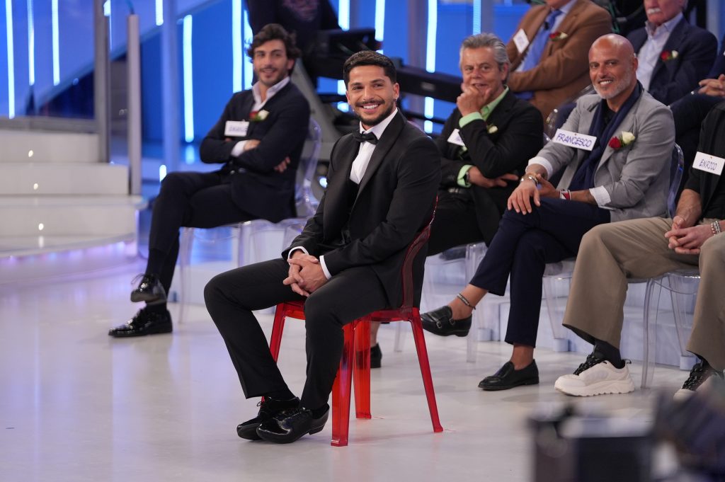 Ascolti TV Total Audience | Venerdì 30 Maggio 2025. Uomini e Donne (+107K) supera i 3 milioni