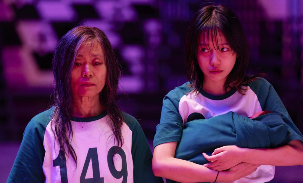 Kang Ae-sim e Jo Yu-ri in Squid Game 3