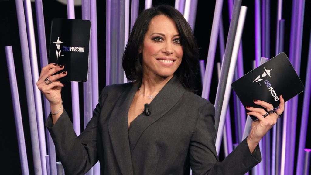 Ciao Maschio affronta il tradimento con Calà, Rosolino e Scifoni