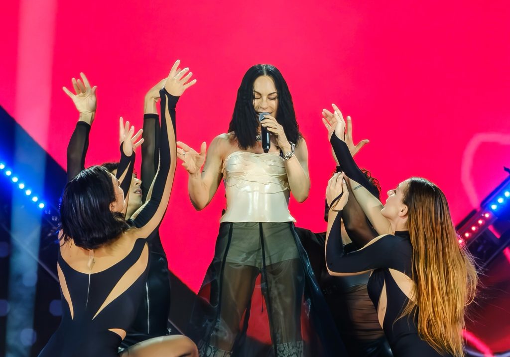 Domenica In a tutta Sanremo con Serena Autieri, Alexia, Bobby Solo, Wilma Goich e Marino Bartoletti tra gli ospiti