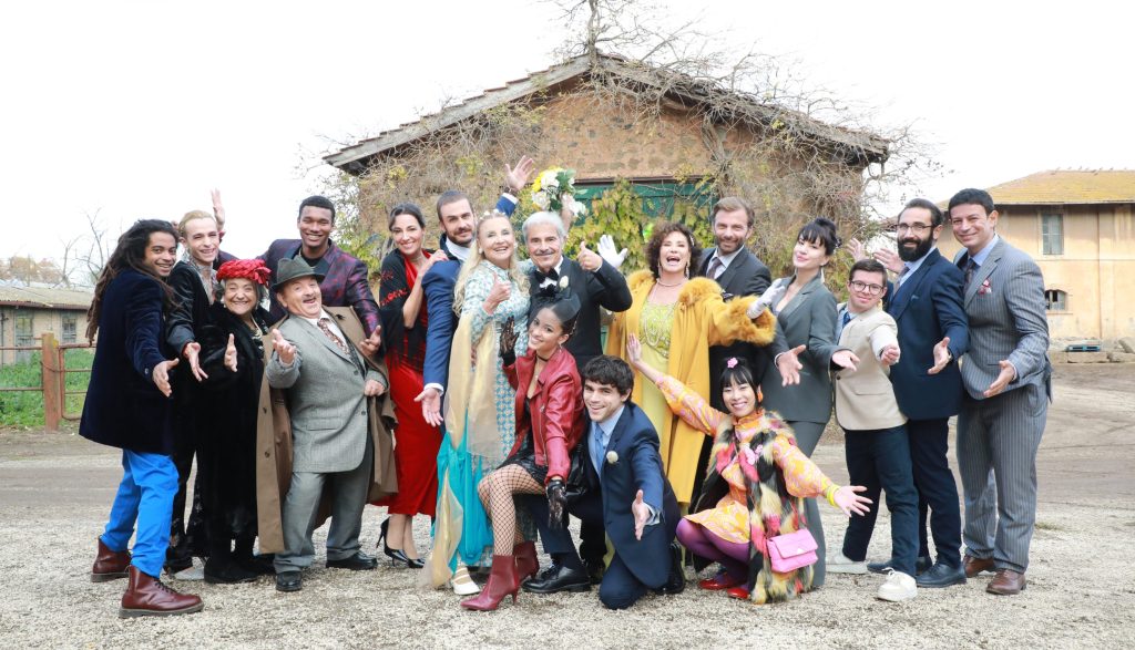 Fragili: stasera torna su Canale 5 la miniserie che mette insieme giovani e anziani