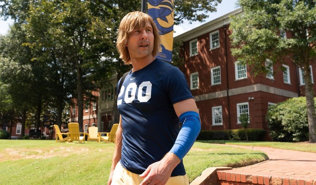 Glen Powell in Chad Powers