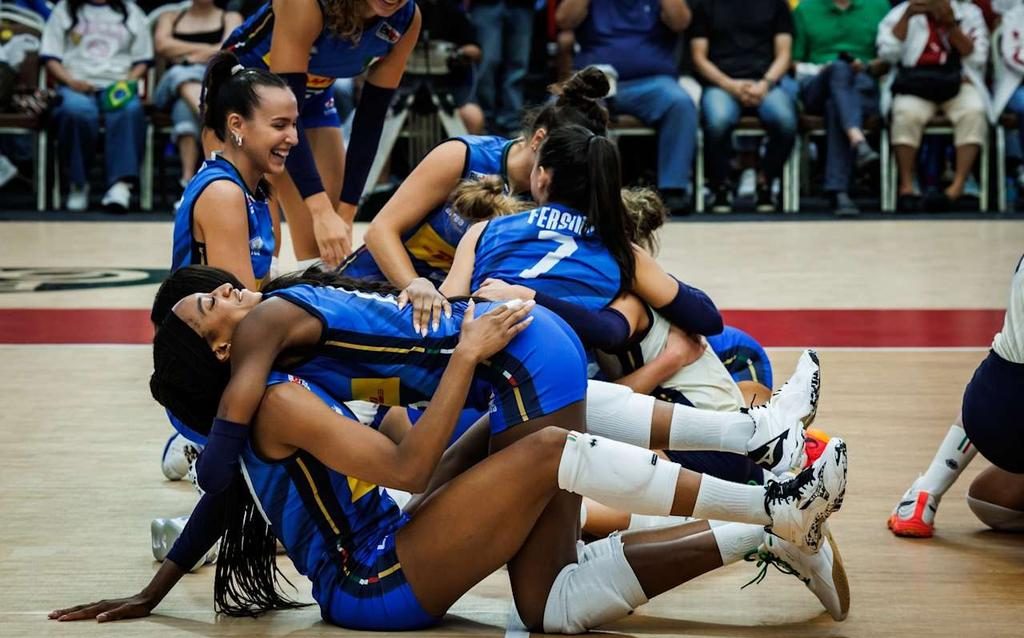 Ascolti TV Total Audience | Domenica 7 Settembre 2025. Dominio Italvolley (+214K): la finale su Rai1 passa dal 32.98 al 33.53%