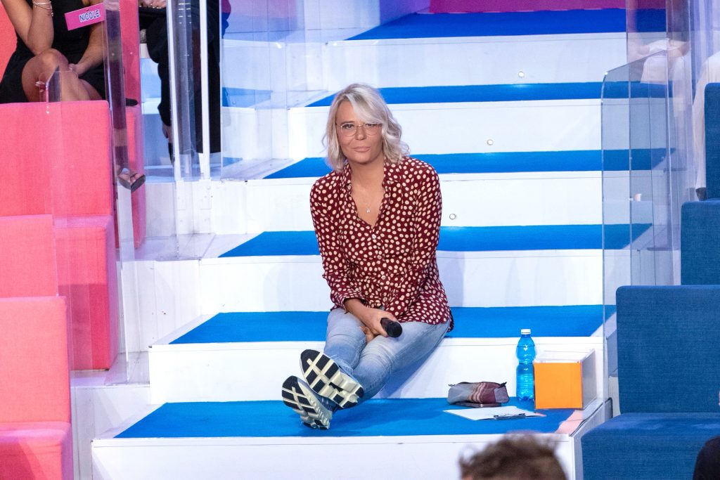 Ascolti TV Total Audience | Mercoledì 10 Dicembre 2025. Uomini e Donne (+104K) sale al 26.06%