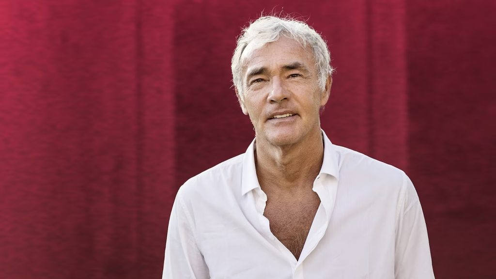 Lo Stato delle Cose, stasera faccia a faccia tra Santoro e Vespa