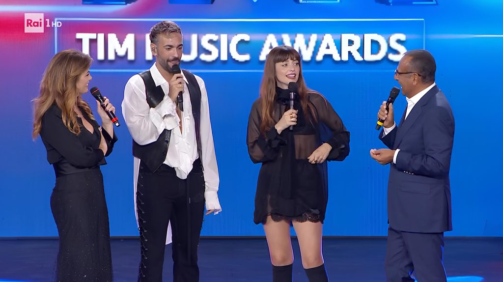 Ascolti TV | Venerdì 12 Settembre 2025. Scotti (24.7%) resta sopra De Martino (21.1%), Amadeus sempre lontano (2.4%)