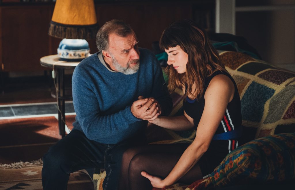 Ascolti TV | Lunedì 13 Ottobre 2025. Blanca (23.7%) umilia il GF (14.4%)