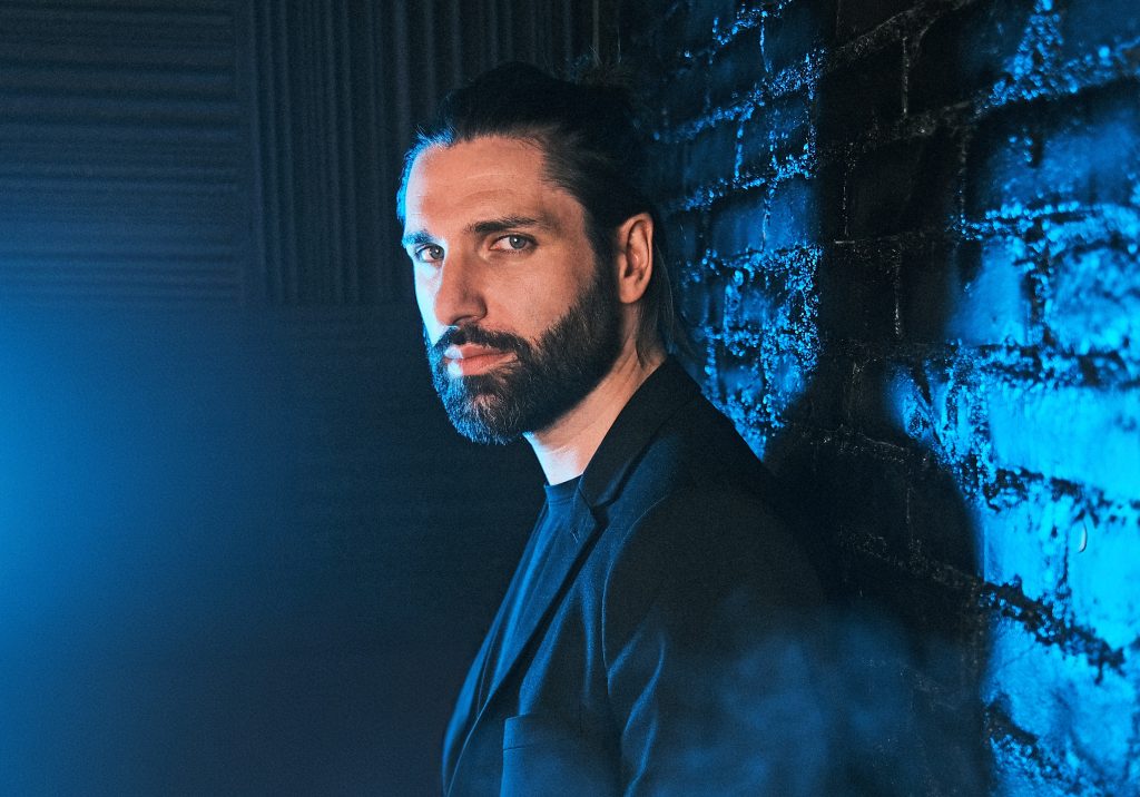 Alessandro Carnevale - Il Collegio 9