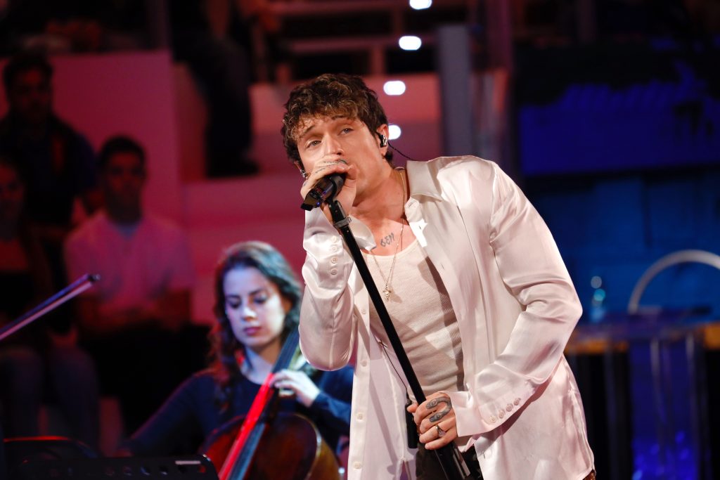 Classifica FIMI dal 17 al 23 ottobre 2025: Irama vola negli album, il ritorno di Angelina Mango al settimo posto