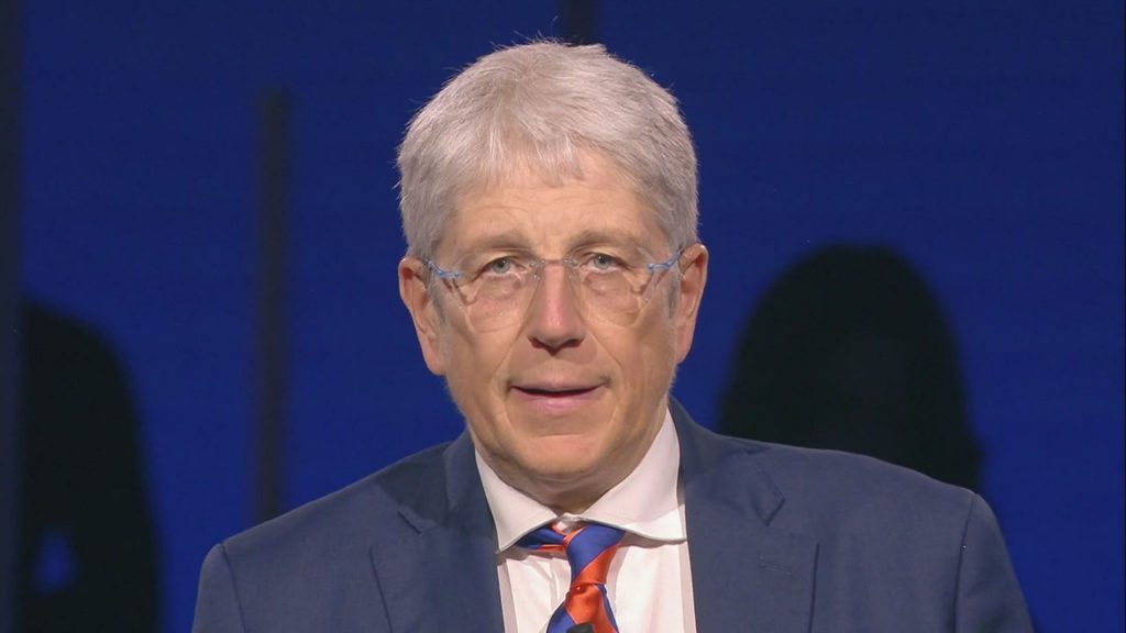 Fuori dal Coro: Mario Giordano intervista il gioielliere che uccise due ladri nel 2021