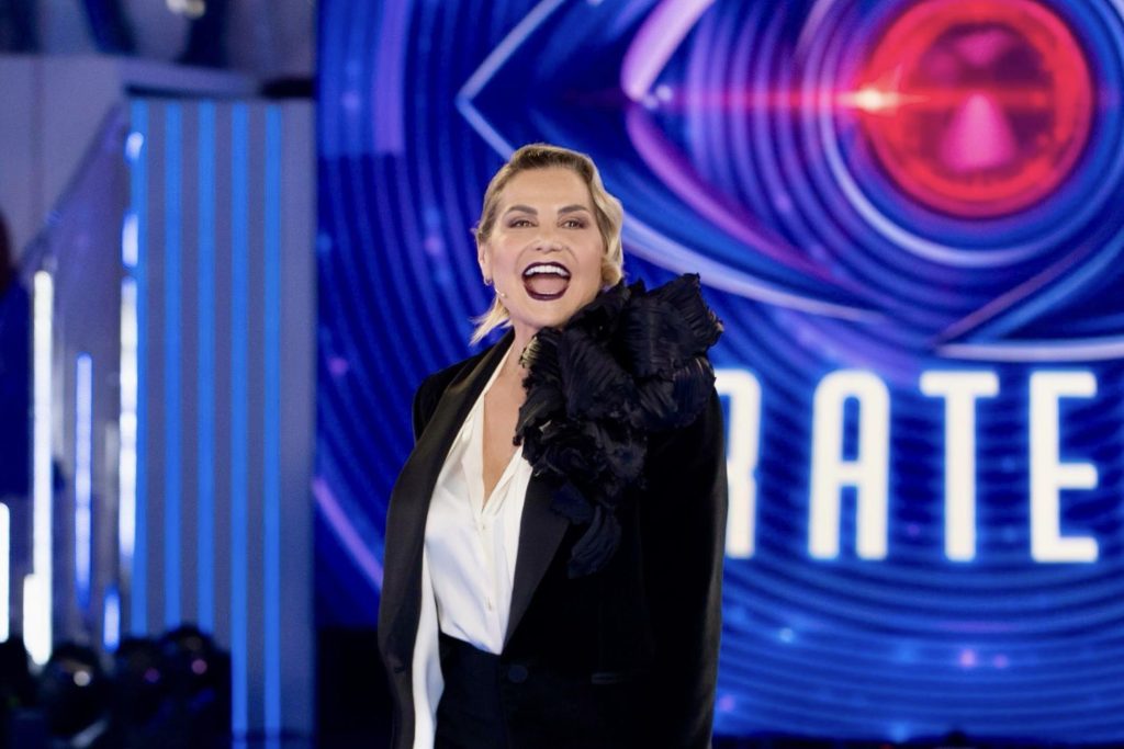 Grande Fratello 2025, diretta sesta puntata: Valentina nella casa e Domenico in tugurio, in 4 a rischio eliminazione