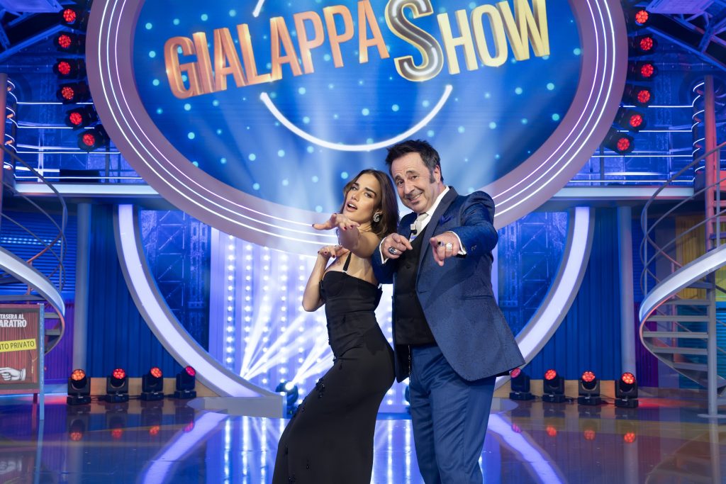 GialappaShow, Clara affianca il Mago Forest