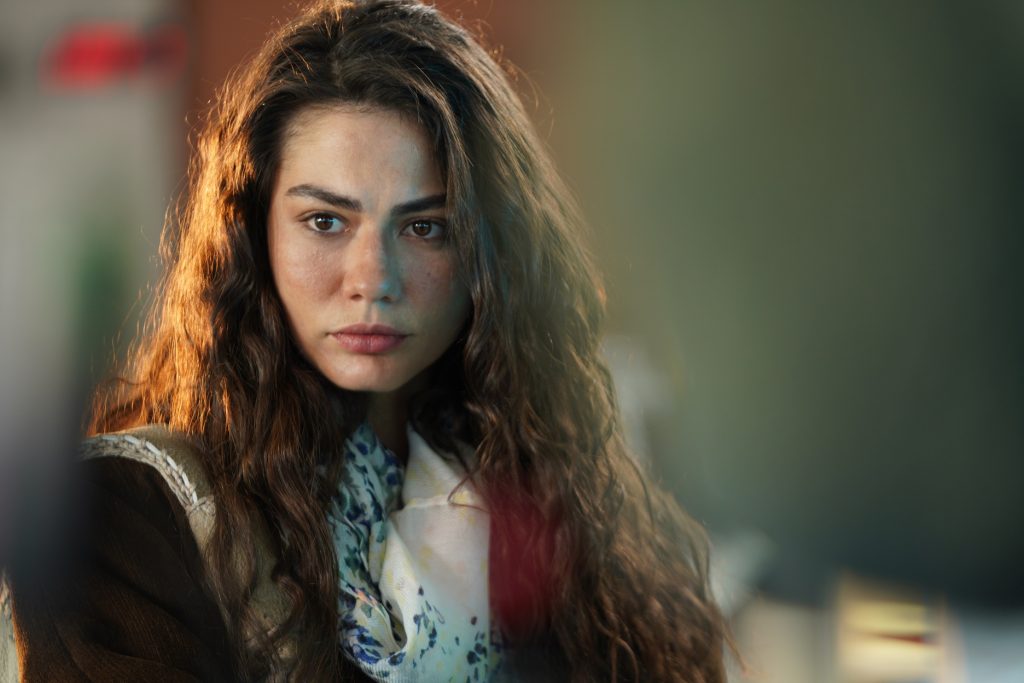 Tradimento si congeda e lascia spazio a Io Sono Farah