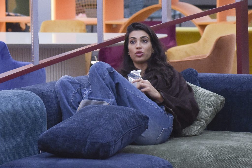 Grande Fratello, Rasha accusa Ivana di falso buonismo: “Io la chiamo Barbara”