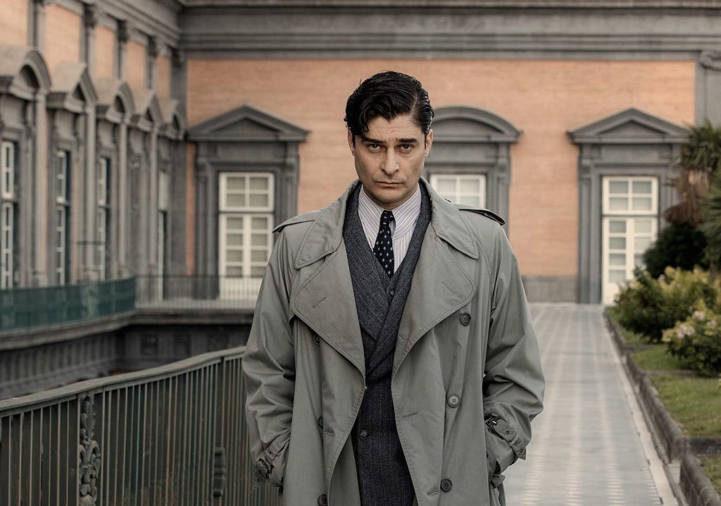 Ascolti TV | Martedì 18 Novembre 2025. Ricciardi cala al 19% vs La Notte nel Cuore 15.7%, Belve 8.4%, Le Iene 9.3%