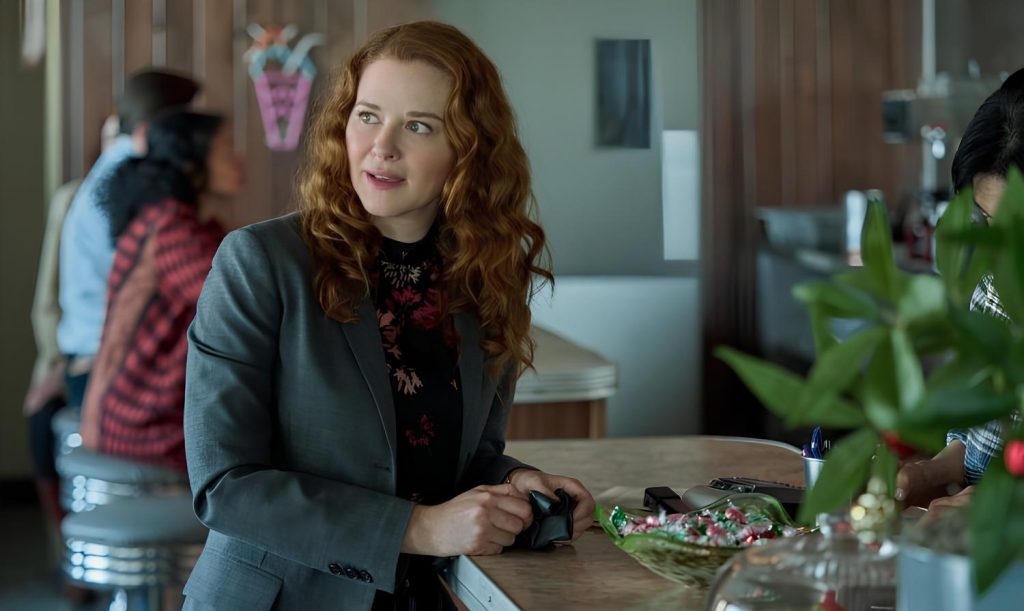 Sarah Drew in Mistletoe Murders