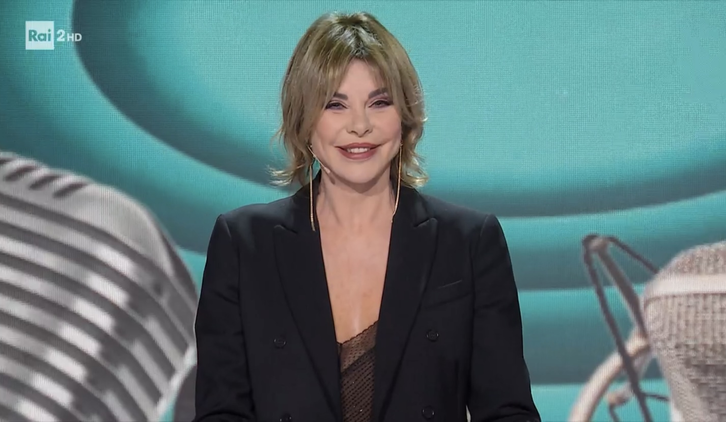 TV Talk fa il bilancio dell’anno con Alba Parietti e Bruno Vespa