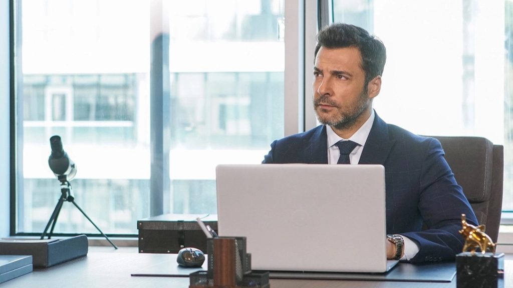 Bar?? K?l?ç - Forbidden Fruit