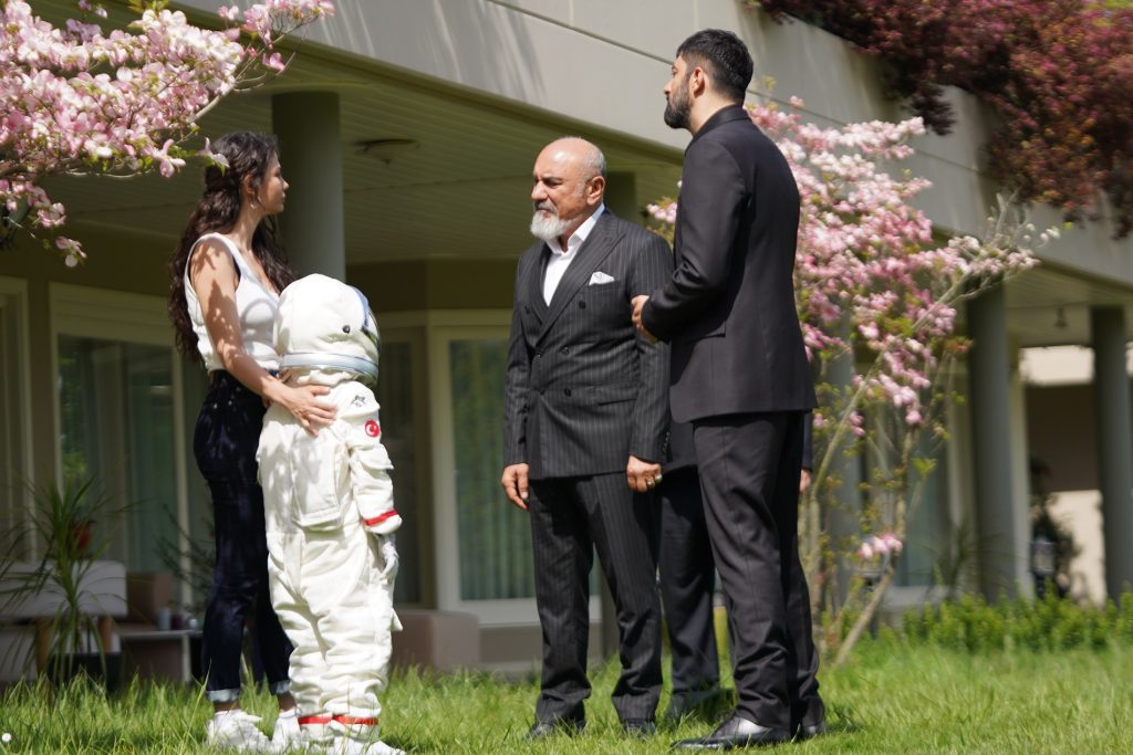 Farah e Kerim con Ali Galip e Tahir - Io Sono Farah