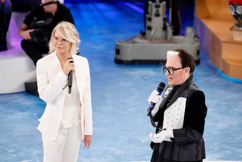 Ascolti TV Total Audience | Domenica 7 Dicembre 2025. Amici (+77K) cresce più di tutti