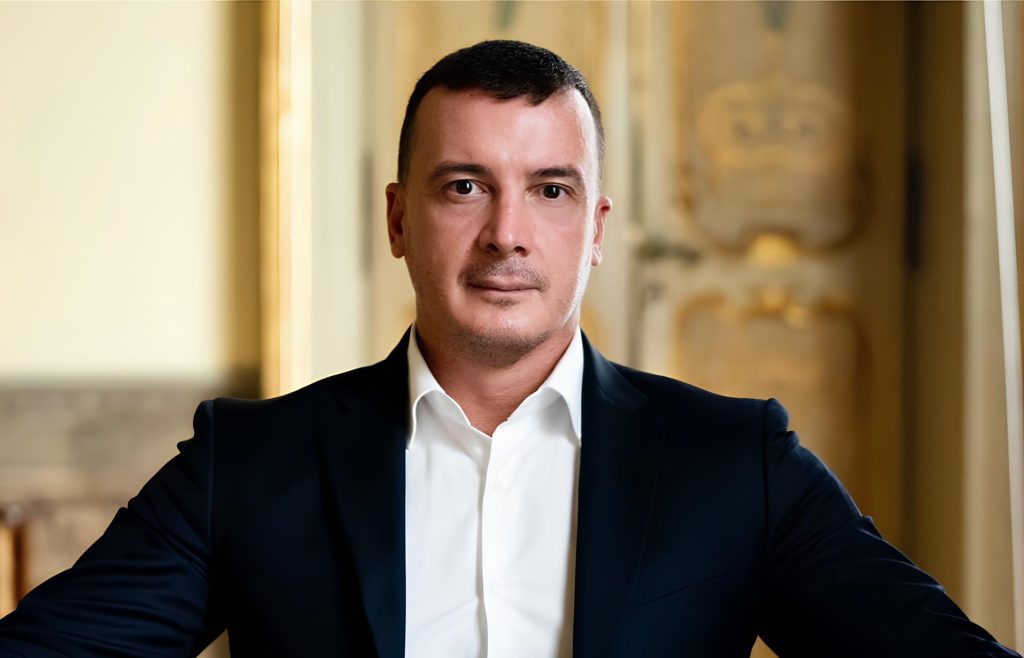 Verissimo: ultimo weekend del 2025 con Claudio Amendola, Rocco Casalino, Cristiano Malgioglio e Orietta Berti