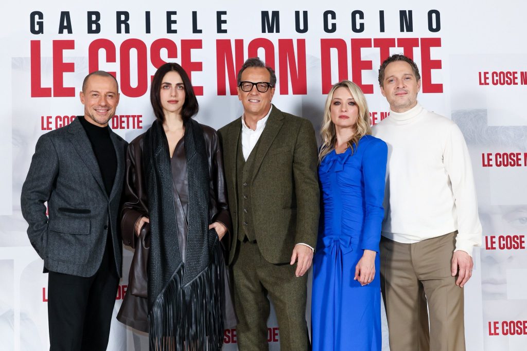 A Domenica In ospite Muccino con il cast de “Le cose non dette”