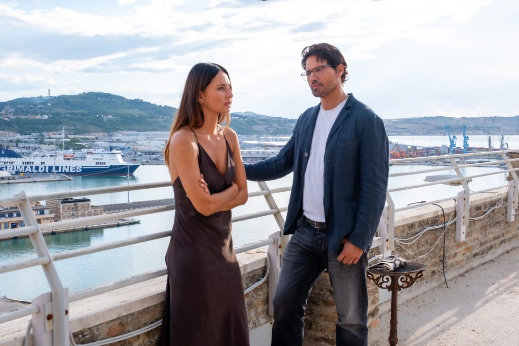 Canale 5 ‘a testa alta’ con le serie: subito in onda Una Nuova Vita e Colpa dei Sensi