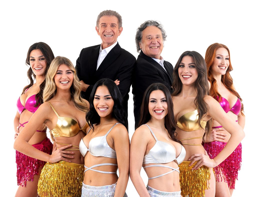 Ezio Greggio ed Enzo Iacchetti con le sei veline