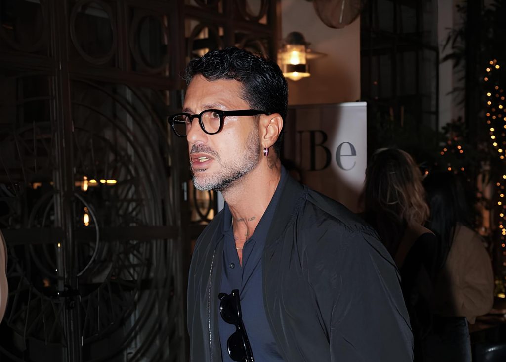 Il Tribunale di Milano blocca Corona: non può pubblicare altro materiale sul caso Signorini